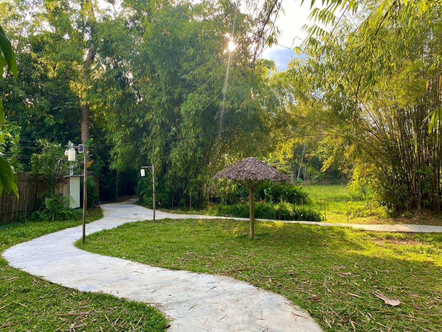 Baan Nai Baan Nok Resort นครนายก ภายนอก รูปภาพ