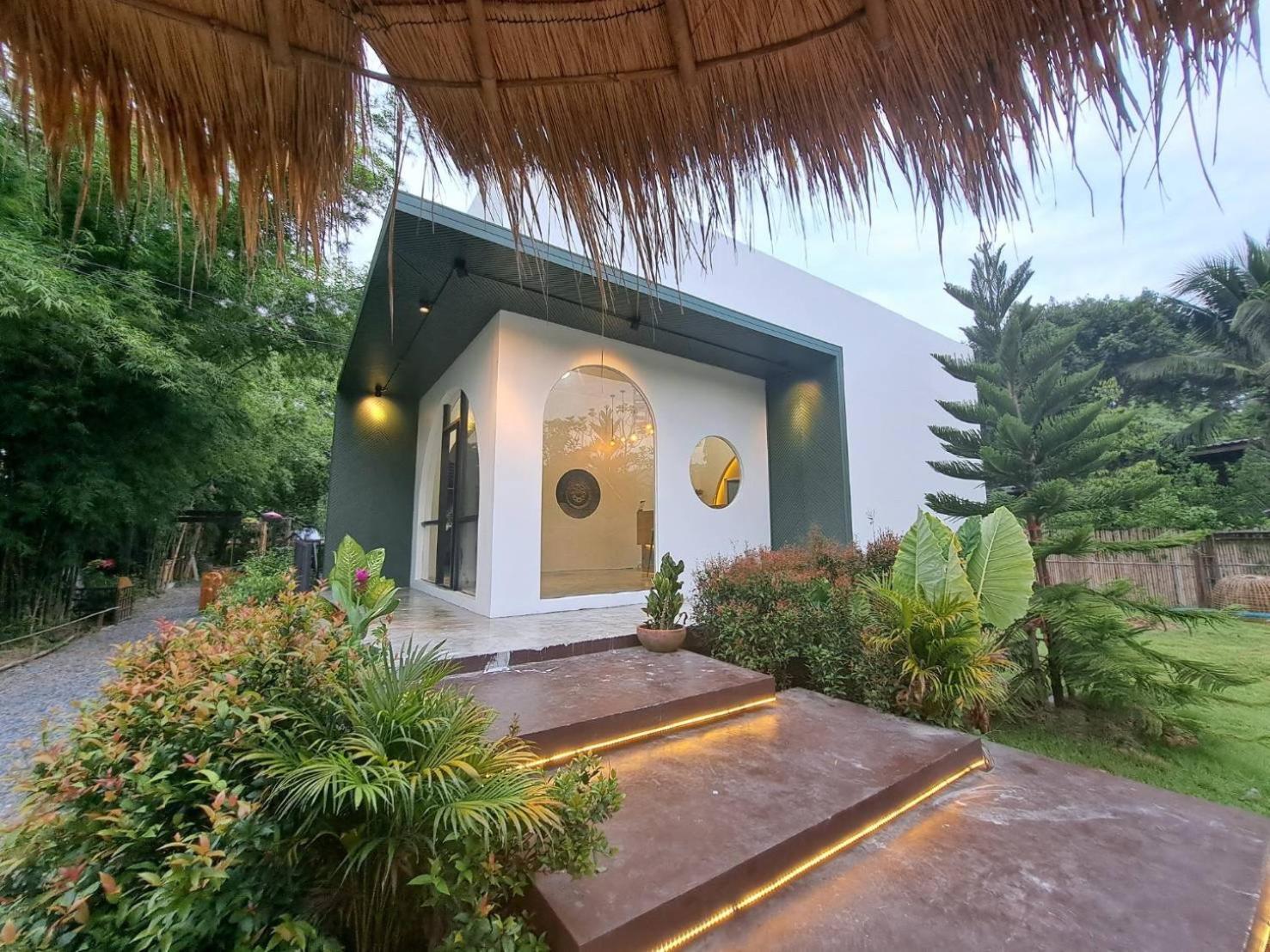 Baan Nai Baan Nok Resort นครนายก ภายนอก รูปภาพ